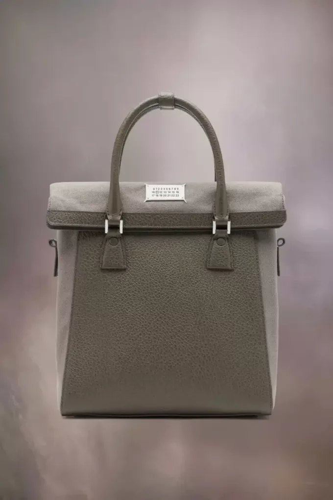 5AC Daily Vertical small 5AC Daily Vertical small