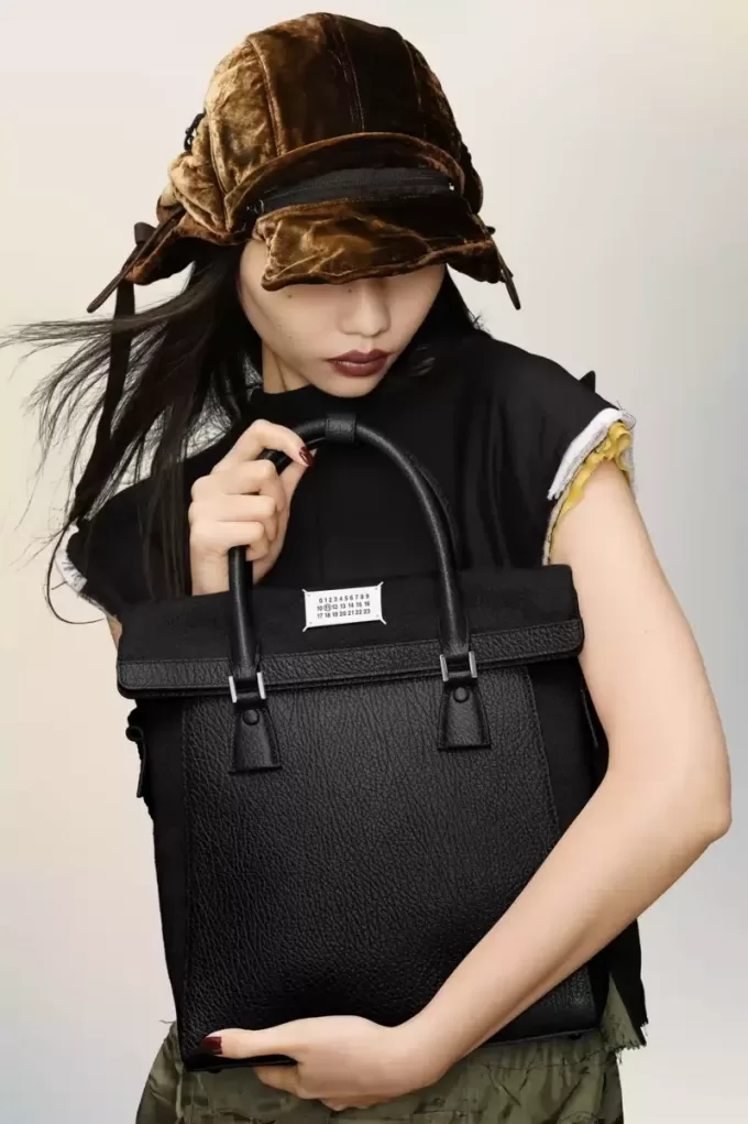 5AC Daily Vertical small 5AC Daily Vertical small