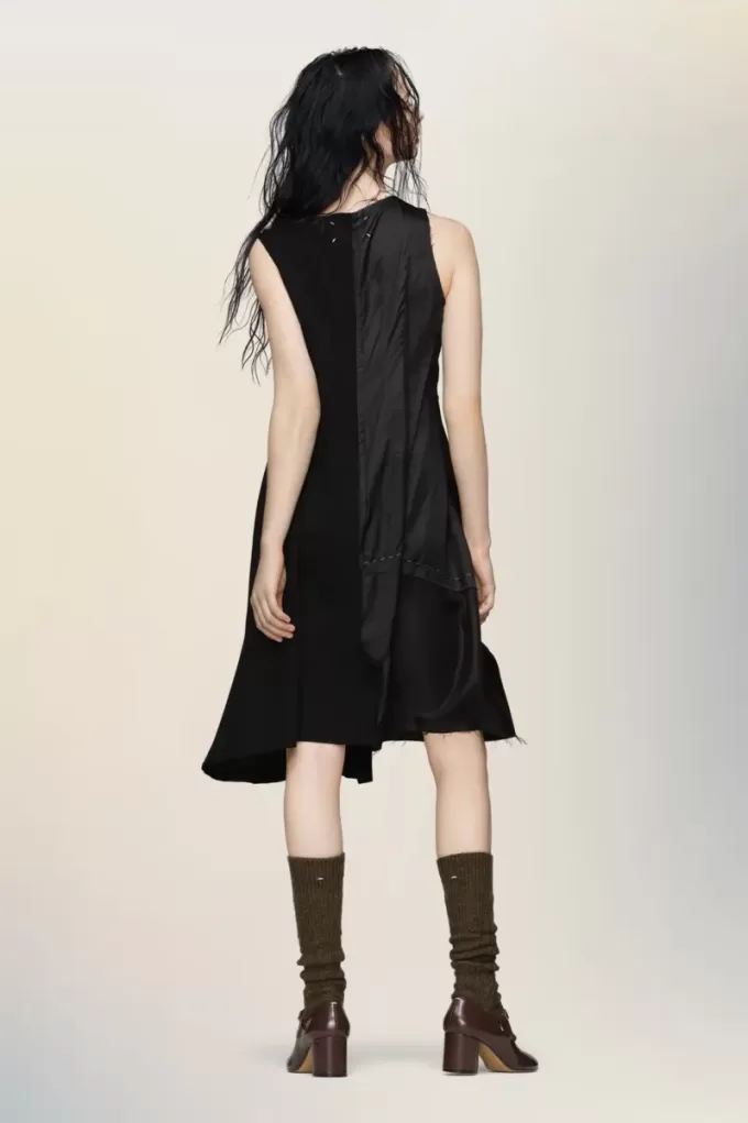 Anonymity of the Lining Dress Anonymity of the Lining Dress