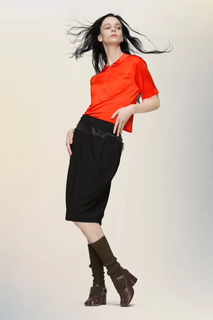 Anonymity of the lining skirt Anonymity of the lining skirt