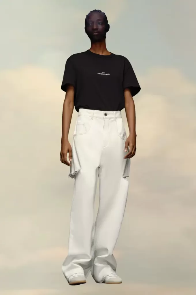 Denim jeans with slash details Denim jeans with slash details