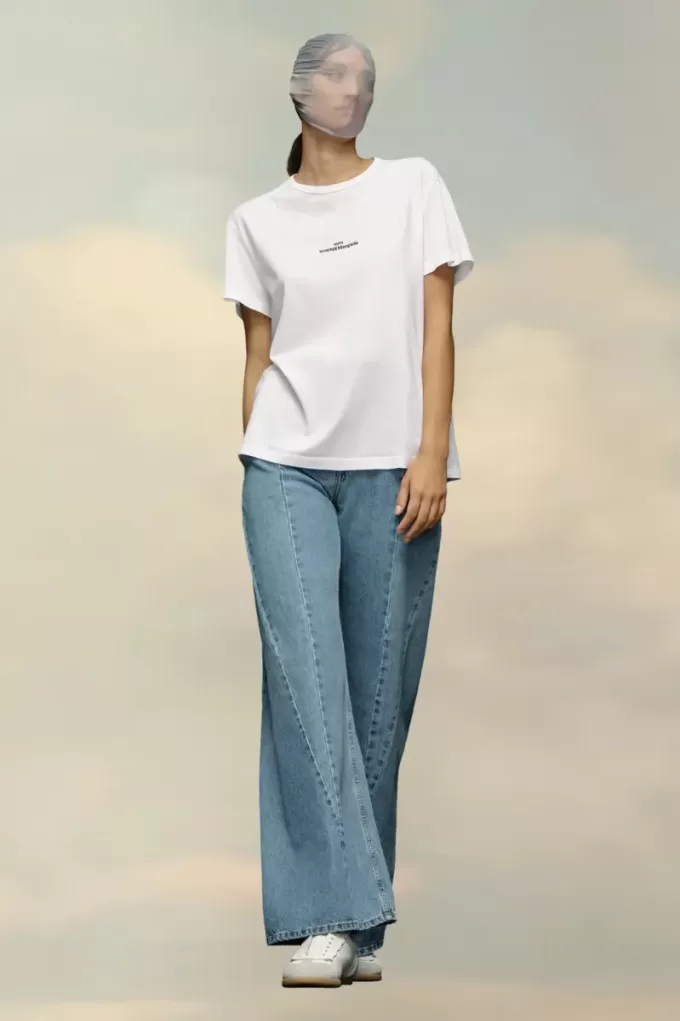 Distorted logo T-shirt