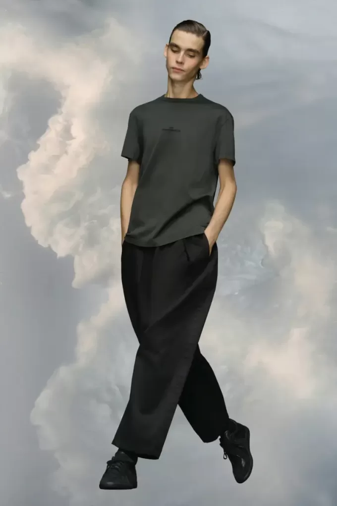 Distorted logo T-shirt