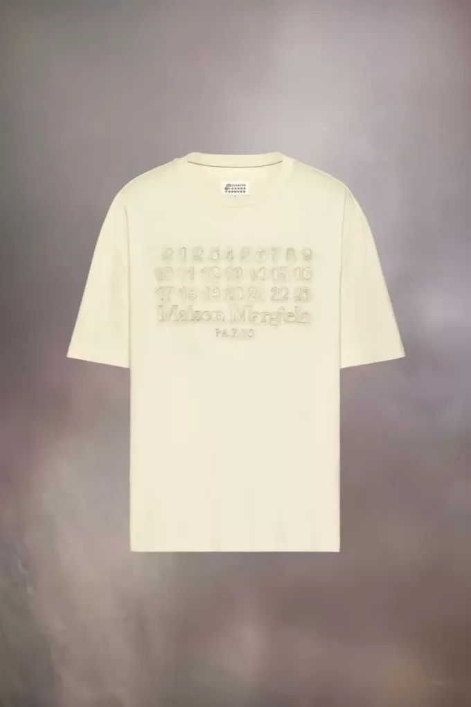 Embroidered logo T-shirt Embroidered logo T-shirt