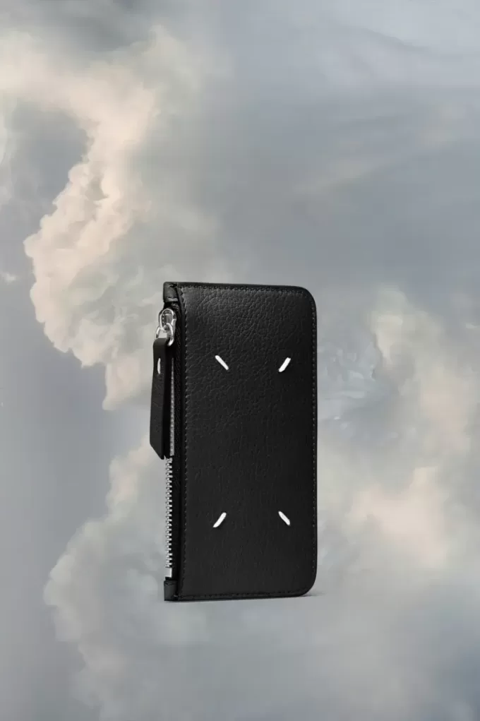 Four stitches cardholder Four stitches cardholder