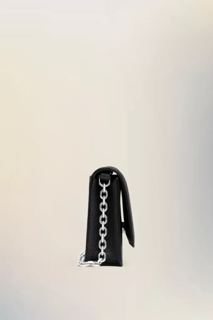 Four stitches chain wallet Four stitches chain wallet