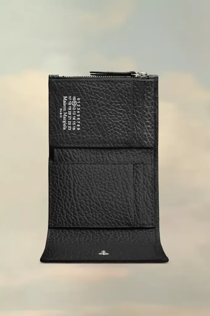 Four stitches wallet Four stitches wallet