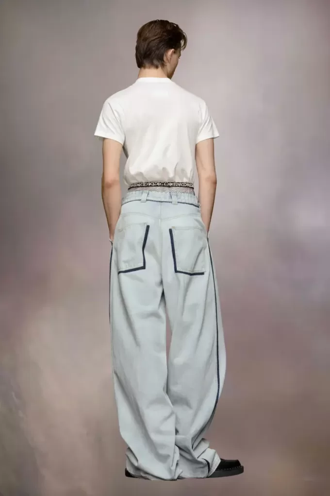 Reverse logo T-shirt Reverse logo T-shirt