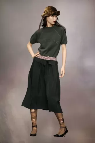 Short sleeve sweatshirt