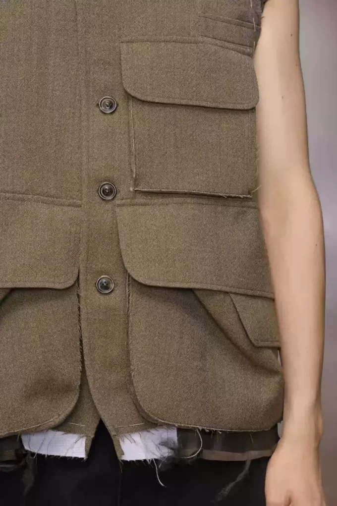 Sleeveless wool jacket Sleeveless wool jacket
