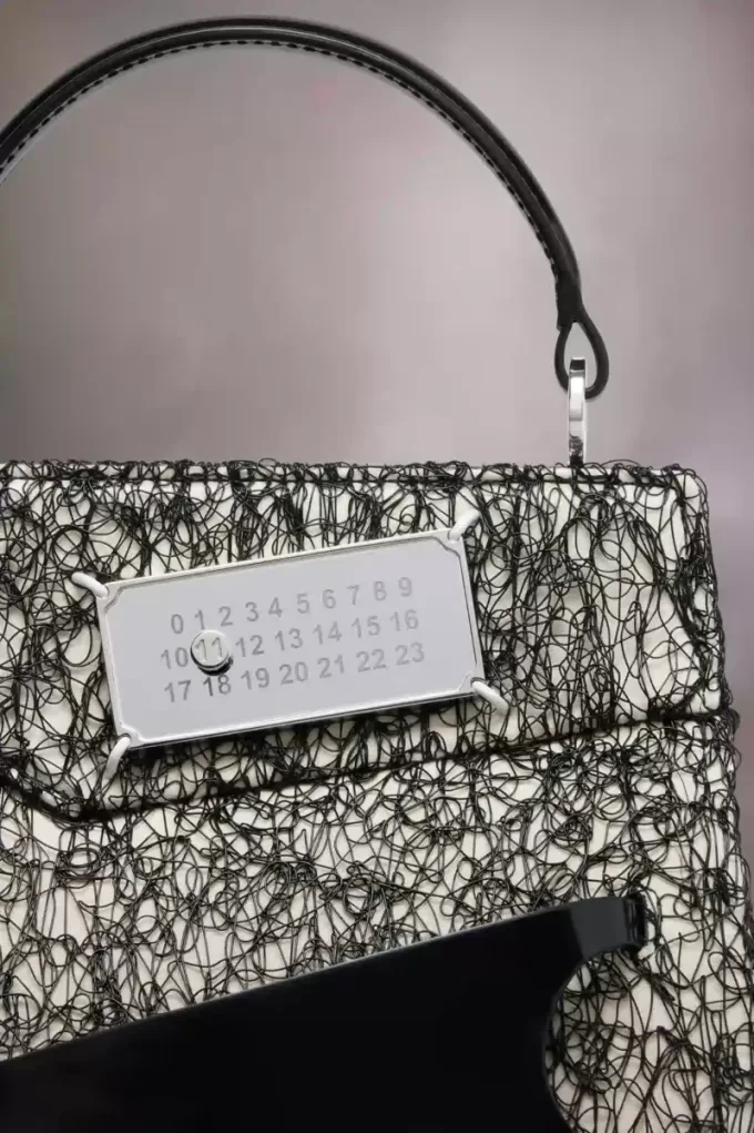 Snatched handbag small Snatched handbag small