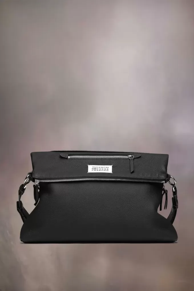 Soft 5AC on-body bag Soft 5AC on-body bag