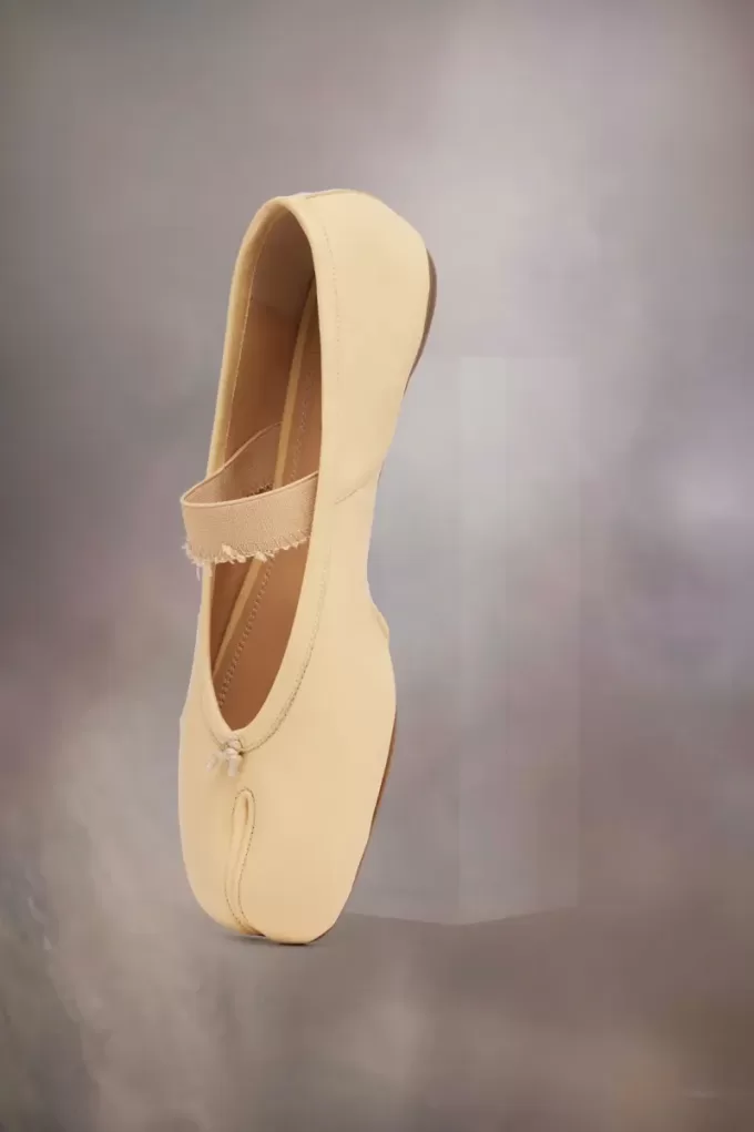 Tabi elastic band ballerina Tabi elastic band ballerina