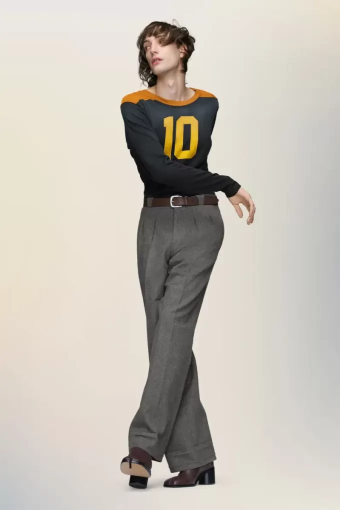 Varsity long-sleeved t-shirt Varsity long-sleeved t-shirt